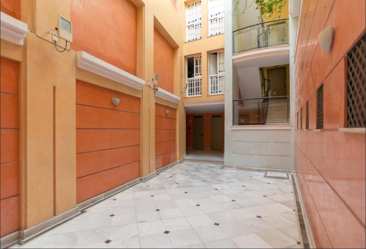 Merced10 Duplex 3H Apartment Malaga Luaran gambar